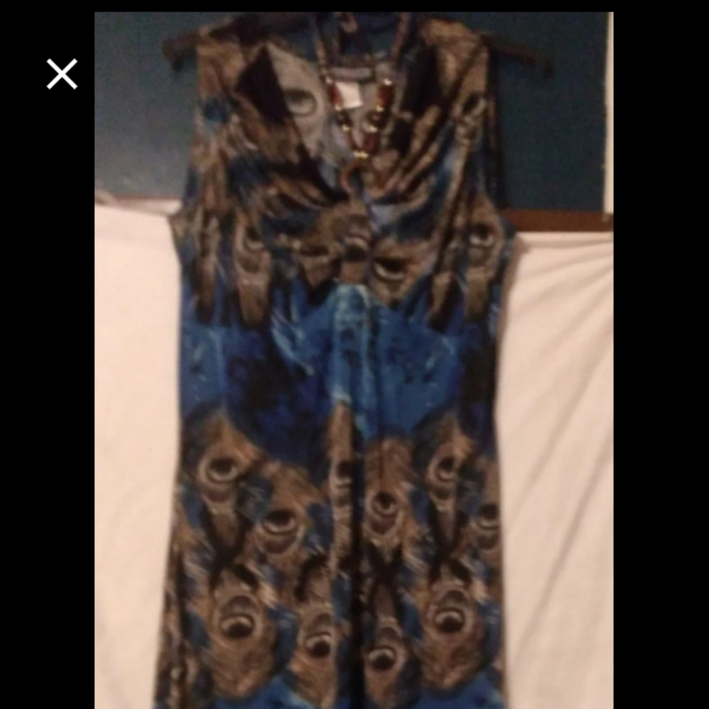 The pyrimd collection peacock print